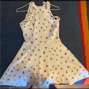 Medium No Boundaries mini dress sleeveless